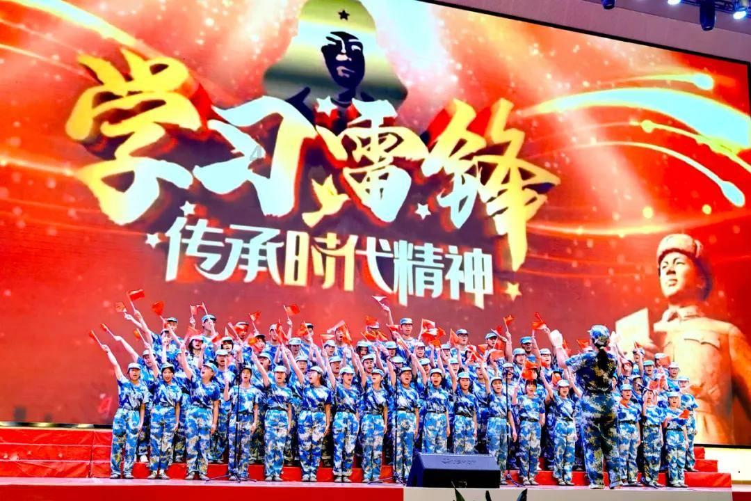 凤育九雏的御制名菜？游戏画面